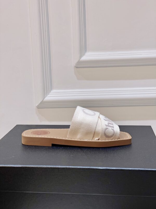 Chloe - Mules Woody