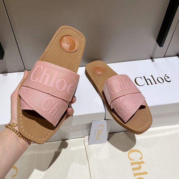 Chloe – Mules Woody