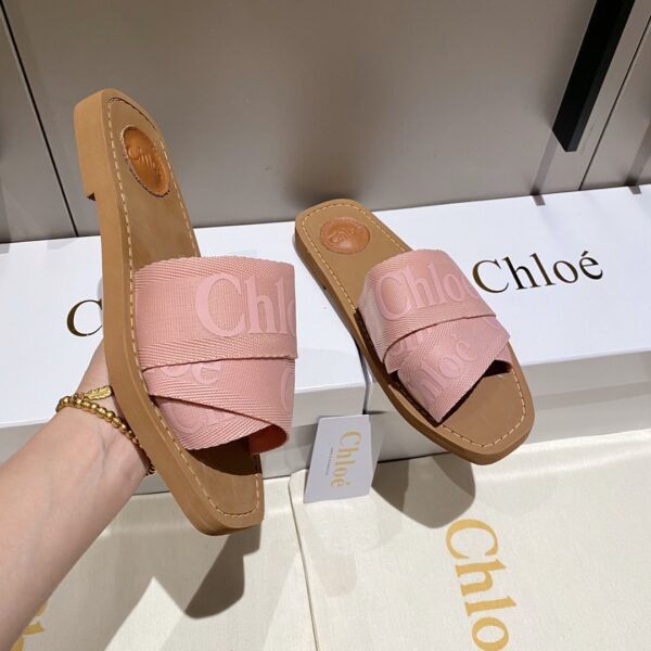 Chloe – Mules Woody