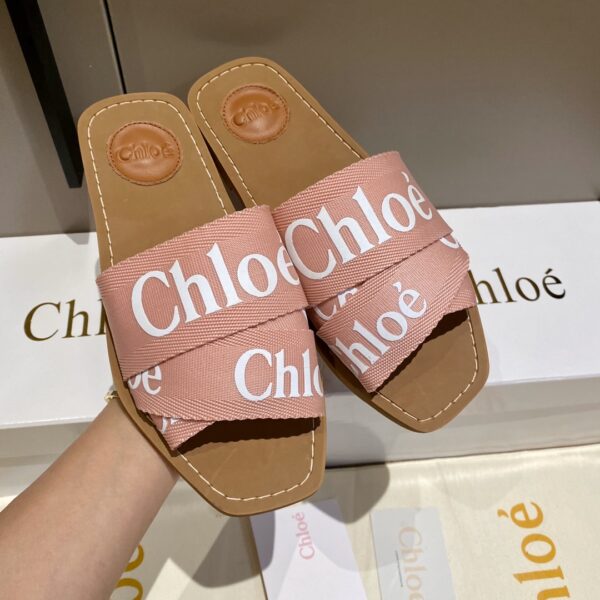Chloe – Mules Woody