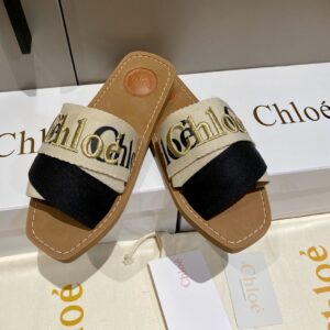 Chloe – Mules Woody