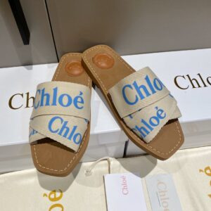 Chloe – Mules Woody