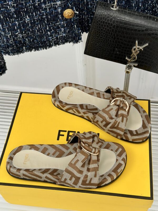 Fendi Feel