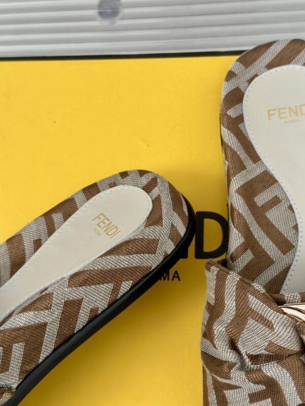 Fendi Feel