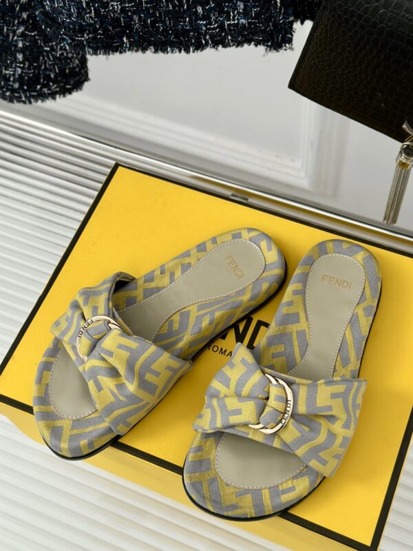 Fendi Feel