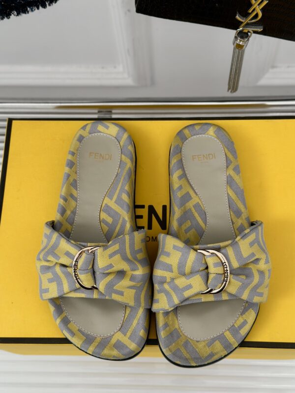Fendi Feel