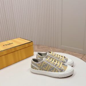 Fendi Domino