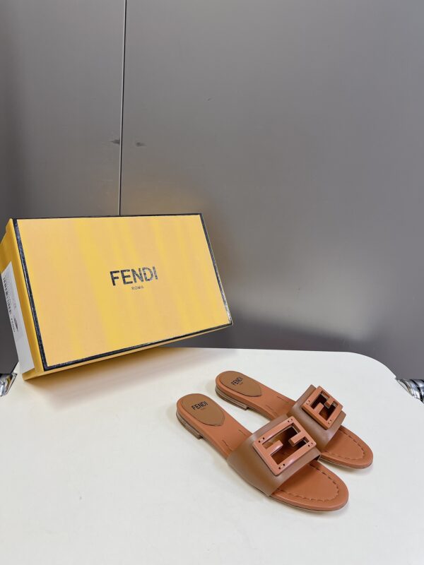 Fendi Baguette