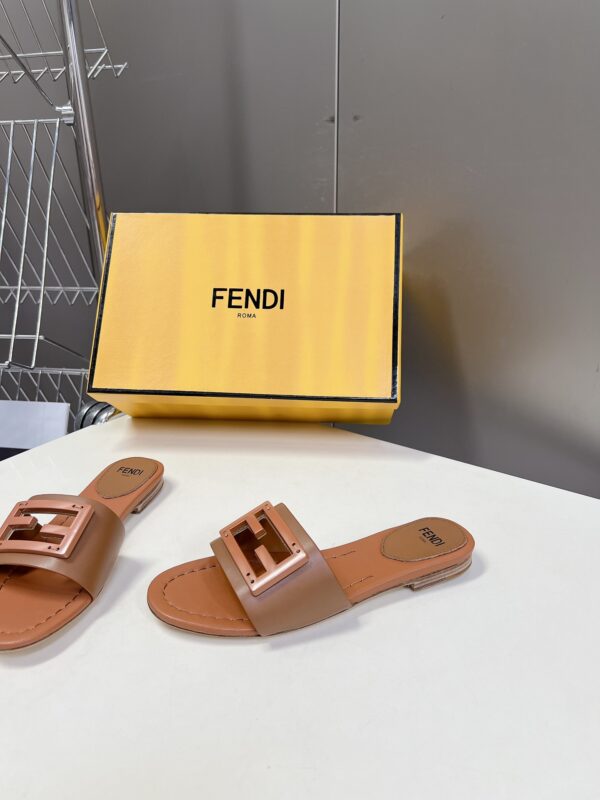 Fendi Baguette