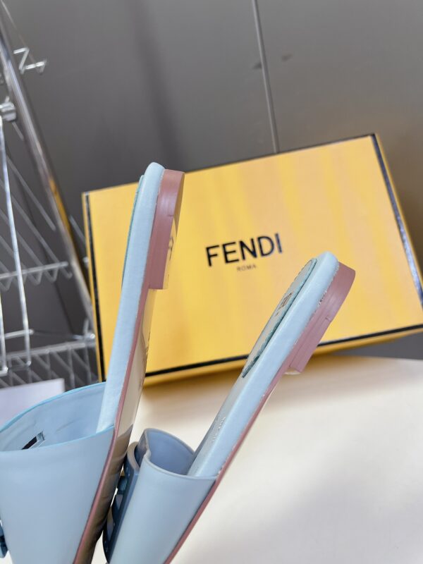 Fendi Baguette
