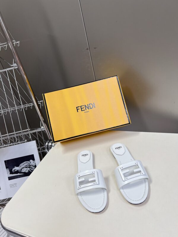 Fendi Baguette