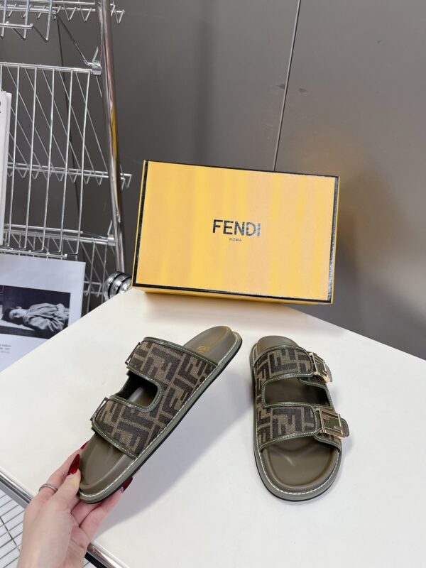 Fendi Feel