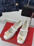 Ferragamo - New Vara Plate Ballet Flat
