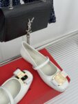 Ferragamo - New Vara Plate Ballet Flat