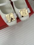 Ferragamo - New Vara Plate Ballet Flat
