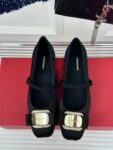 Ferragamo - New Vara Plate Ballet Flat