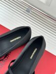 Ferragamo - New Vara Plate Ballet Flat