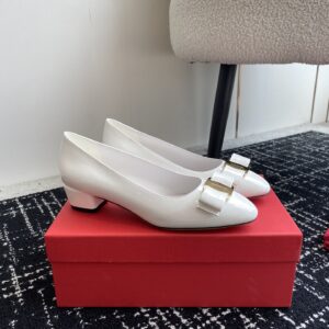 Ferragamo - Vara Pump