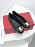 Ferragamo - Vara Bow Ballet Flat