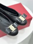 Ferragamo - Vara Bow Ballet Flat