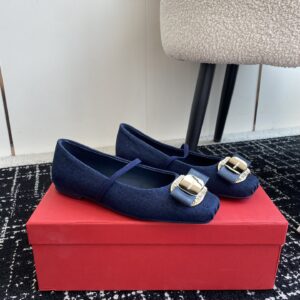 Ferragamo - New Vara Plate Ballet Flat
