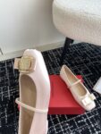 Ferragamo - New Vara Plate Ballet Flat