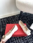 Ferragamo - New Vara Plate Ballet Flat