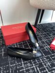 Ferragamo - Ballerina with Padded Vara Bow