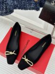 Ferragamo - Ballet Flat with Asymmetric Bow