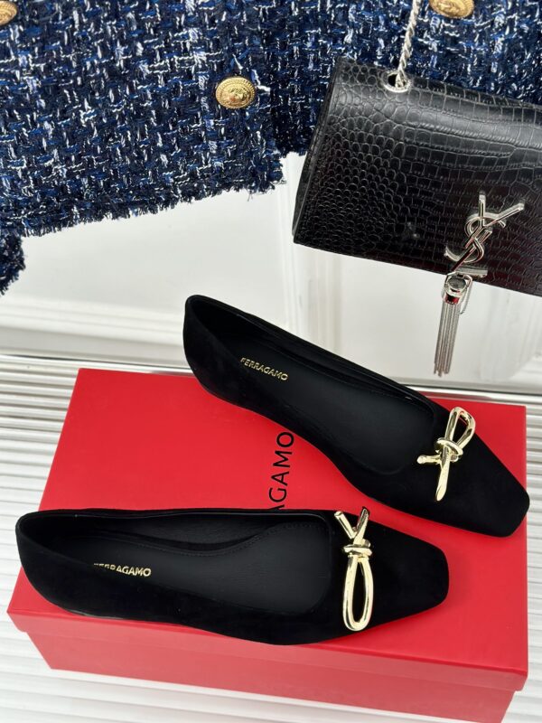 Ferragamo - Ballet Flat with Asymmetric Bow