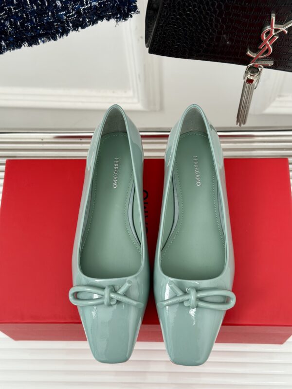 Ferragamo - Ballet Flat with Asymmetric Bow