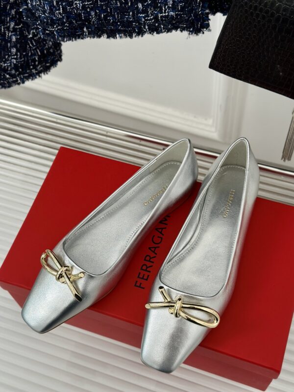 Ferragamo - Ballet Flat with Asymmetric Bow