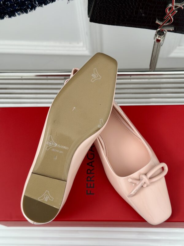 Ferragamo - Ballet Flat with Asymmetric Bow