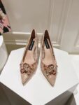Dolce&Gabbana - LACE RAINBOW PUMPS WITH BROOCH DETAILING