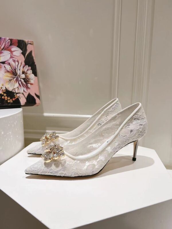 Dolce&Gabbana - LACE RAINBOW PUMPS WITH BROOCH DETAILING