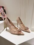 Dolce&Gabbana - LACE RAINBOW PUMPS WITH BROOCH DETAILING