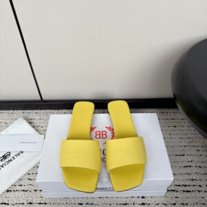 Balenciaga - WOMEN'S DUTY FREE FLAT SANDAL