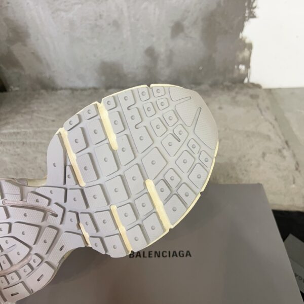 Balenciaga - WOMEN'S SPEED RECYCLED KNIT SNEAKER