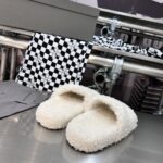 Balenciaga - WOMEN'S FURRY SLIDE SANDAL