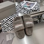 Balenciaga - WOMEN'S FURRY SLIDE SANDAL