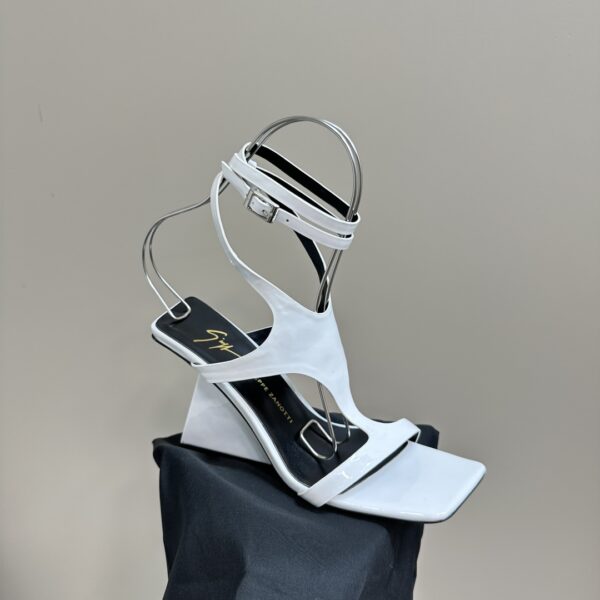 Giuseppe Zanotti - Tutankamon