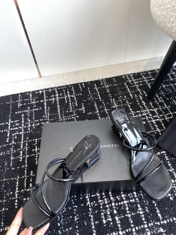Giuseppe Zanotti - Sandal