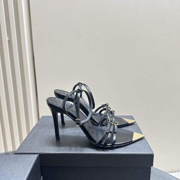Giuseppe Zanotti - Intriigo Slim
