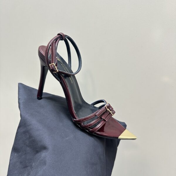 Giuseppe Zanotti - Intriigo Slim