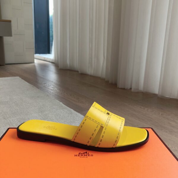Hermes - Idioma Sandal