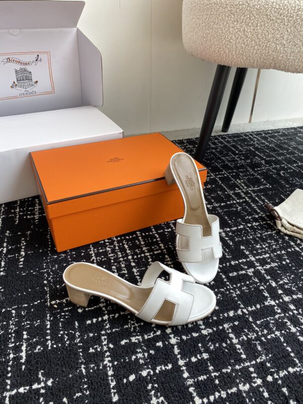 Hermes - Oasis Sandal