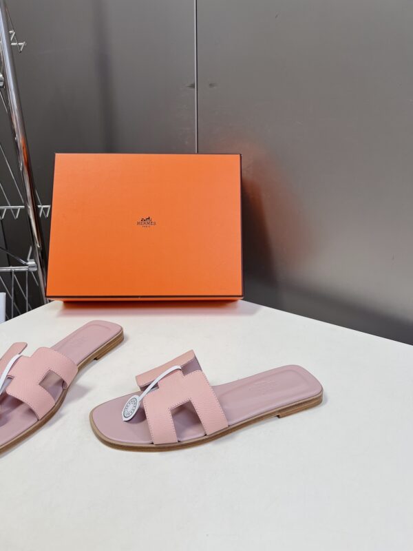 Hermes- Oran Sandal