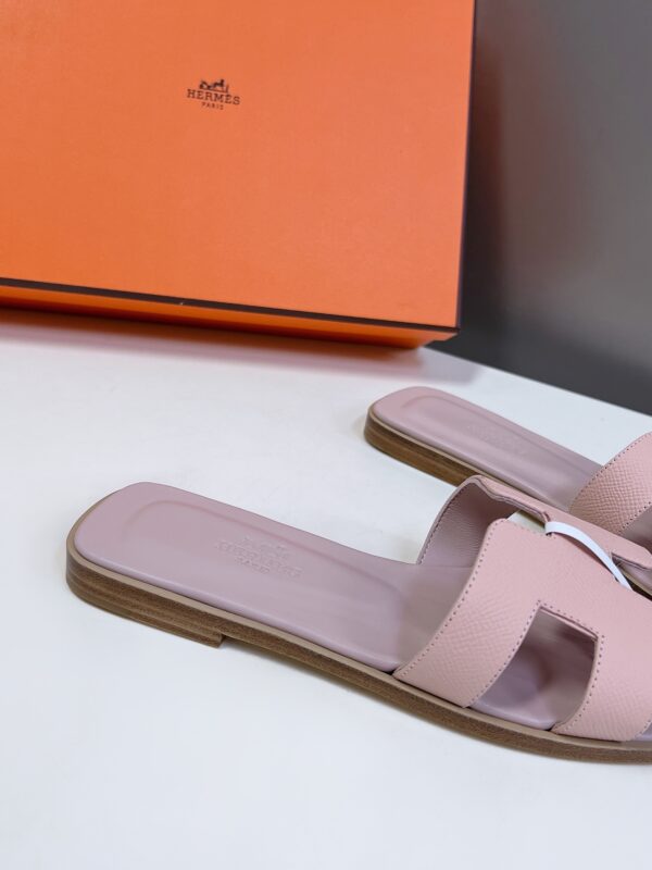 Hermes- Oran Sandal