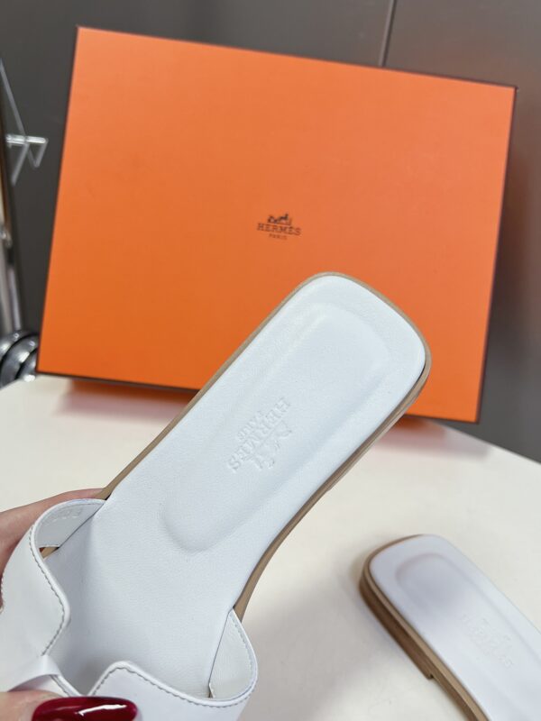 Hermes- Oran Sandal