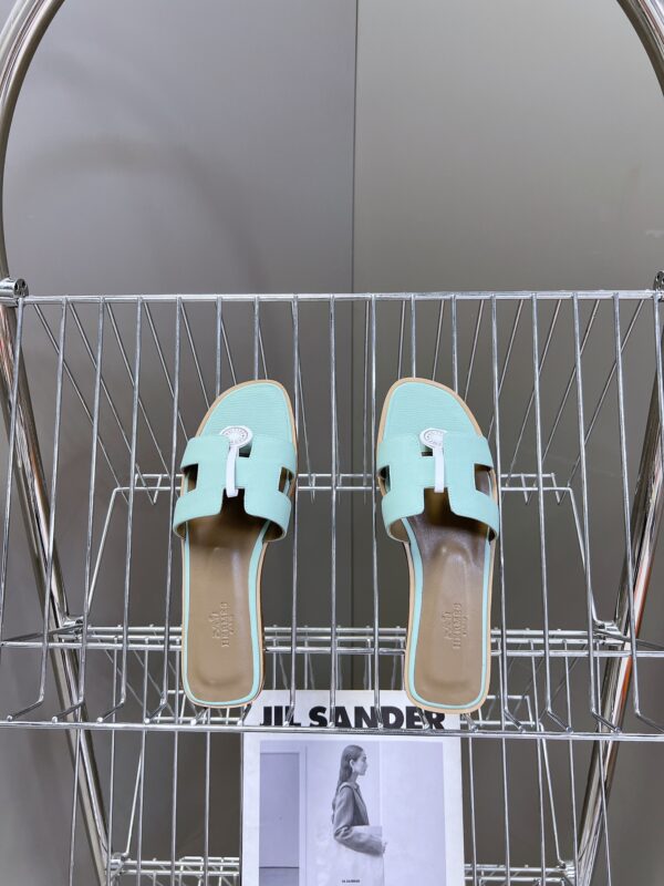 Hermes- Oran Sandal